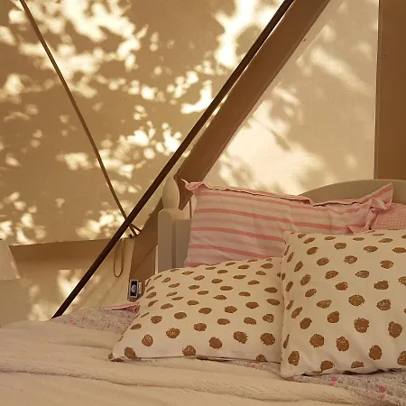 Parque de Campismo La Ferme De Clareau- Glamp'in Nature -tentes Safari- D'hôtes Sous La Toile *